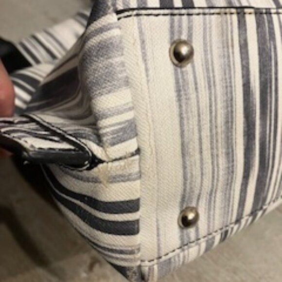 Trina Turk tote light blacks and faded grays on white. - Picture 9 of 10